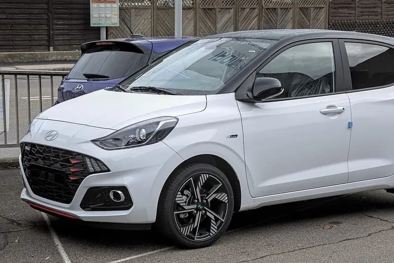 2025 Hyundai i10 ZXI — photo 1 of 1