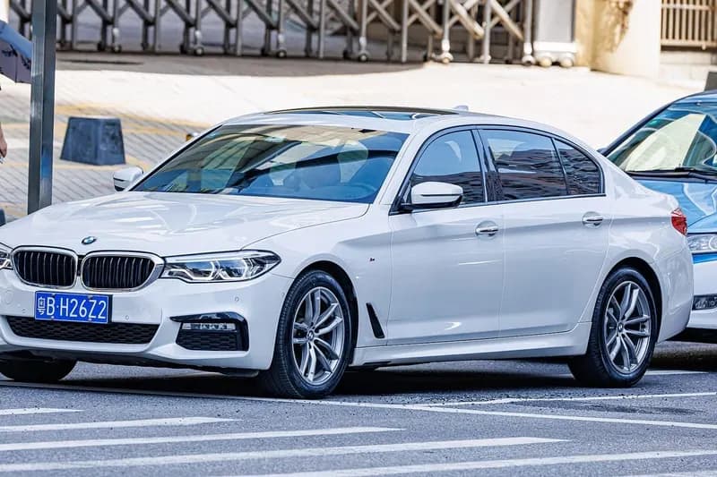 2017 BMW 5 Series Sportz — photo 1 of 1