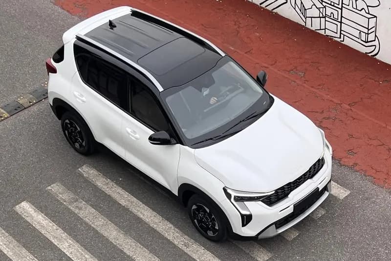 2025 Kia Sonet ZXI — photo 1 of 1