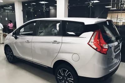 2022 Mahindra Marazzo SX for sale in Kozhikode