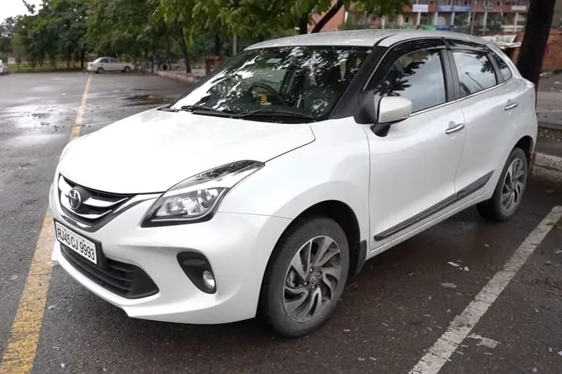 2022 Toyota Glanza LXI — photo 1 of 1