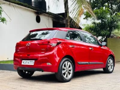 2014 Hyundai i20 Asta — photo 3 of 6