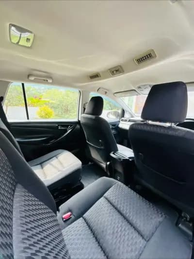 2018 Toyota Innova Crysta 2.4 G MT in white — photo 4 of 4