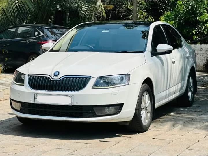 2015 Skoda Octavia Style Plus in white for sale in Uliyil, Kannur