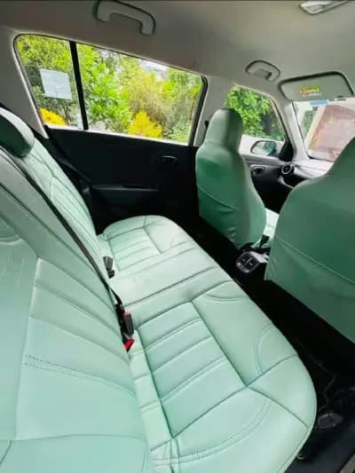 2024 Hyundai Exter S in green — photo 4 of 4