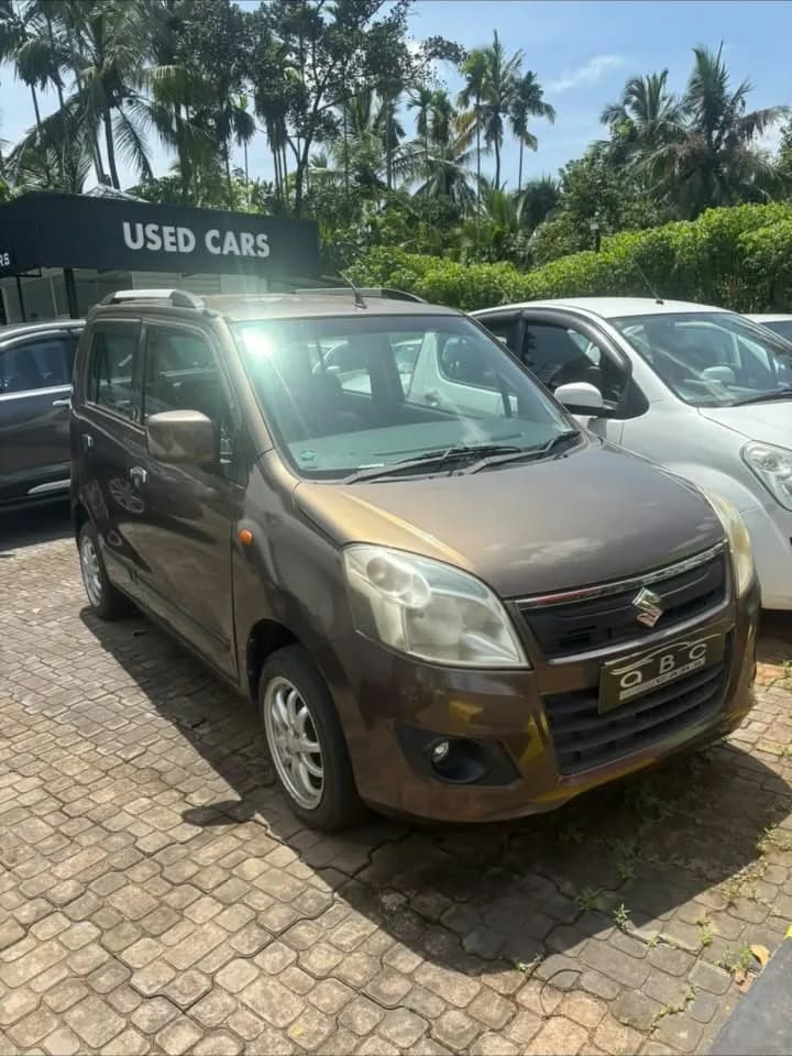 2011 Maruti Suzuki Wagon R VXi in brown for sale in Uliyil, Kannur