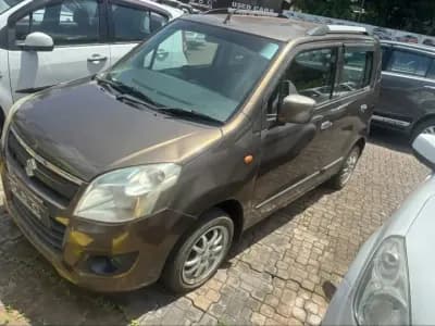 2011 Maruti Suzuki Wagon R VXi in brown — photo 3 of 5
