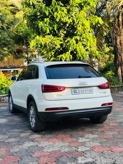 2013 Audi Q3 in white — photo 4 of 6