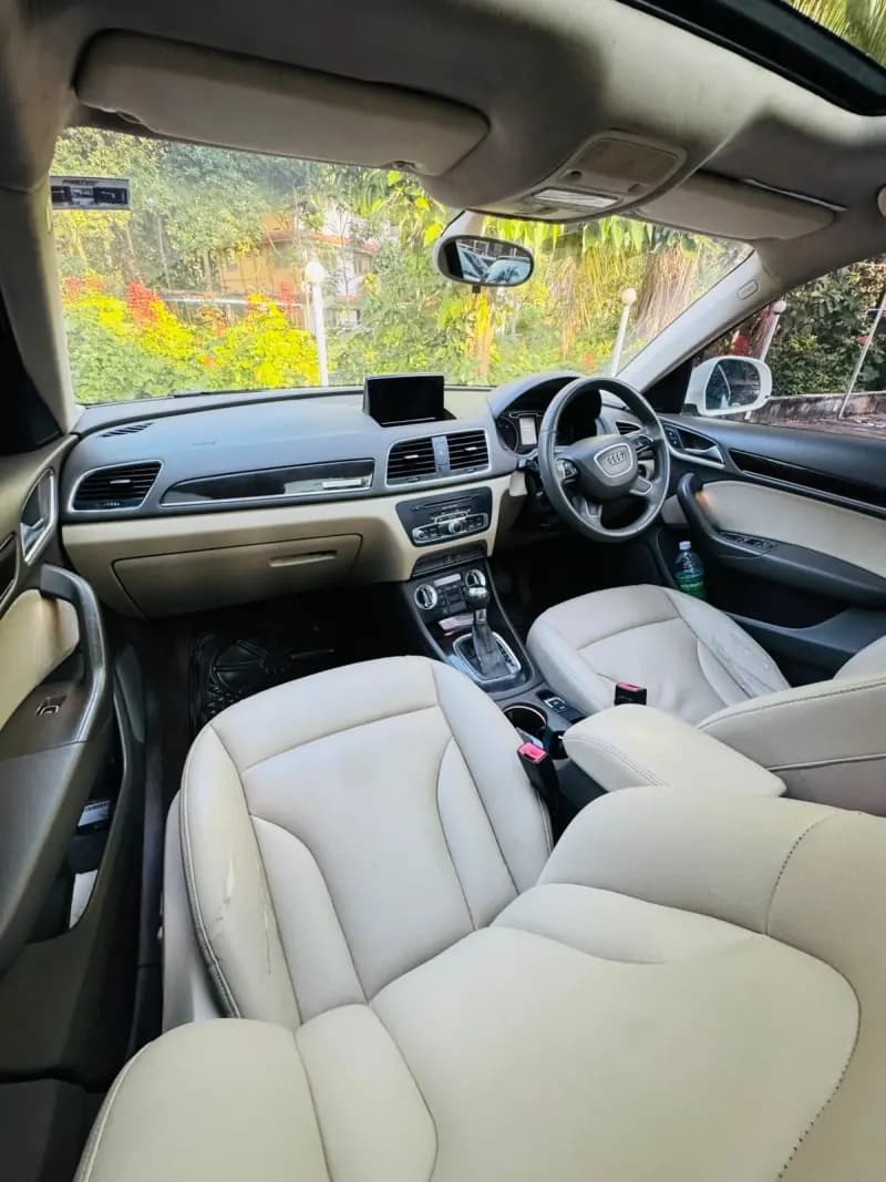 2013 Audi Q3 in white — photo 5 of 6
