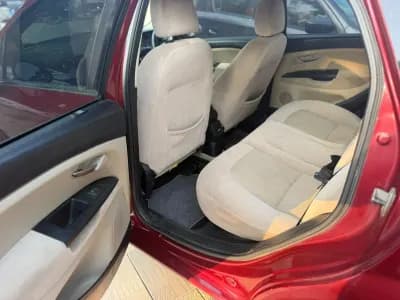 2009 Fiat Linea in maroon — photo 10 of 10