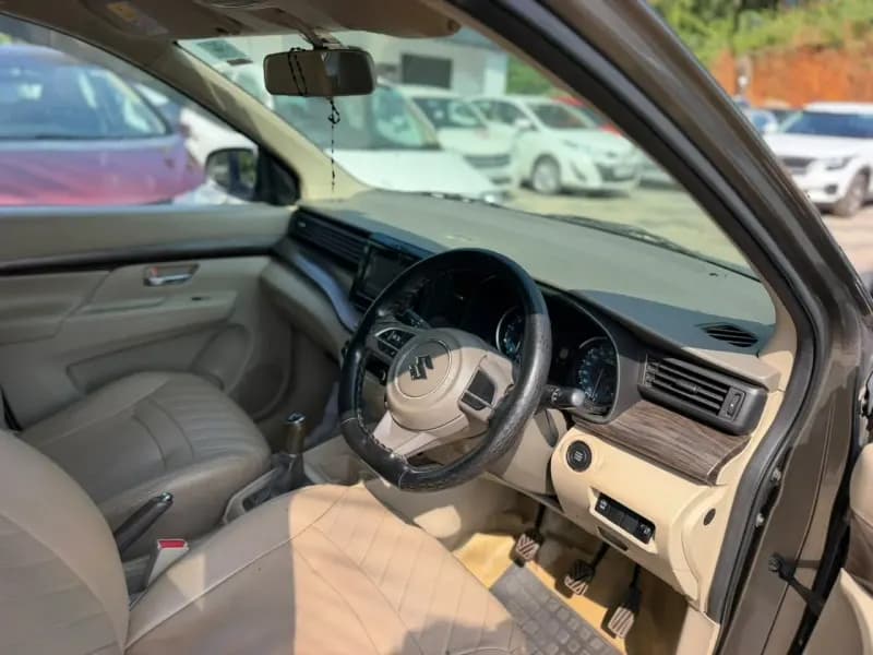 2019 Maruti Suzuki Ertiga ZXi Plus Smart Hybrid in grey — photo 6 of 10