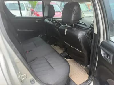 2014 Maruti Suzuki Swift VXi in silver — photo 9 of 9