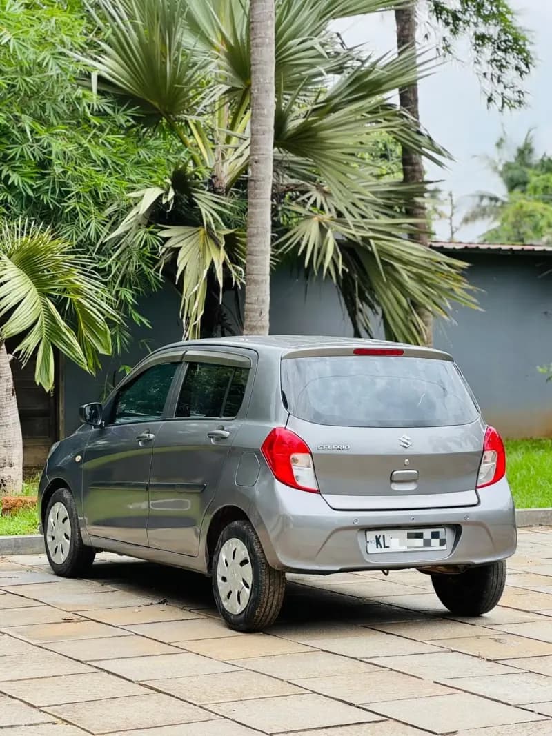 2020 Maruti Suzuki Celerio VXi AMT in grey — photo 3 of 6