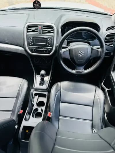 2019 Maruti Suzuki Brezza VDi AMT diesel in white, dashboard and automatic gear selector – RR Motors, Iritty, Kannur