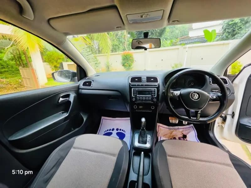 2015 Volkswagen Polo GT TSI automatic petrol in white, dashboard and automatic gear selector – Car City, Mattanur, Kannur