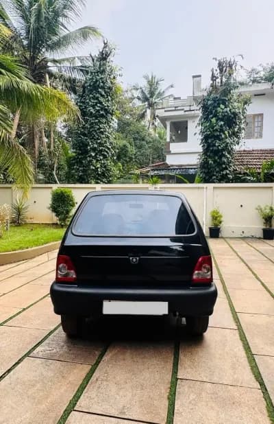 2013 Maruti Suzuki 800 AC petrol in black, rear view – Car City, Mattanur, Kannur