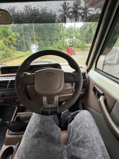 2017 Mahindra Bolero Zlx in white — photo 6 of 8