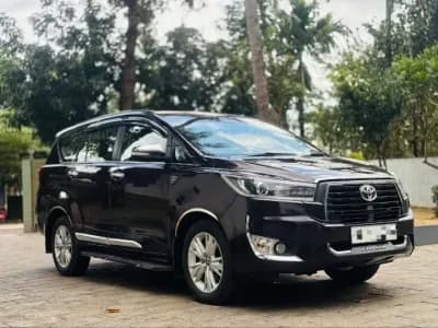 2016 Toyota Innova Crysta 2.4 Z MT for sale in Uliyil, Kannur
