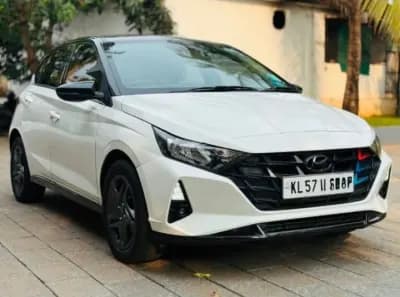 2021 Hyundai i20 for sale in Uliyil, Kannur