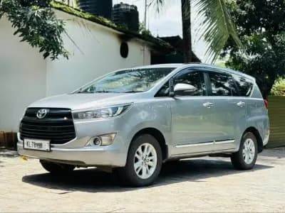 2017 Toyota Innova Crysta 2.8 G AT for sale in Uliyil, Kannur